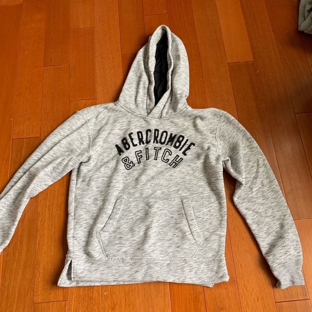 Abercrombie & Fitch sweatshirt